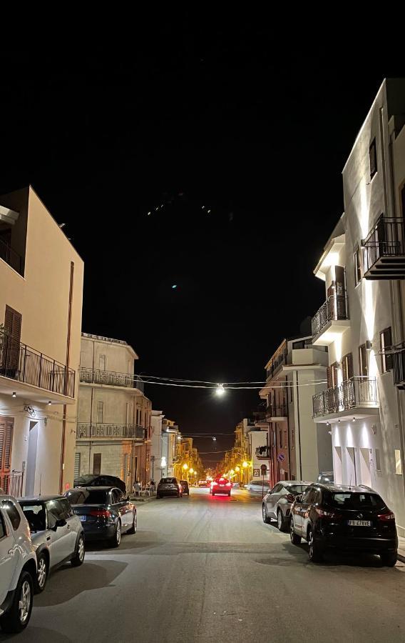 Porta Del Golfo Apartments & Suites Castellammare del Golfo Luaran gambar