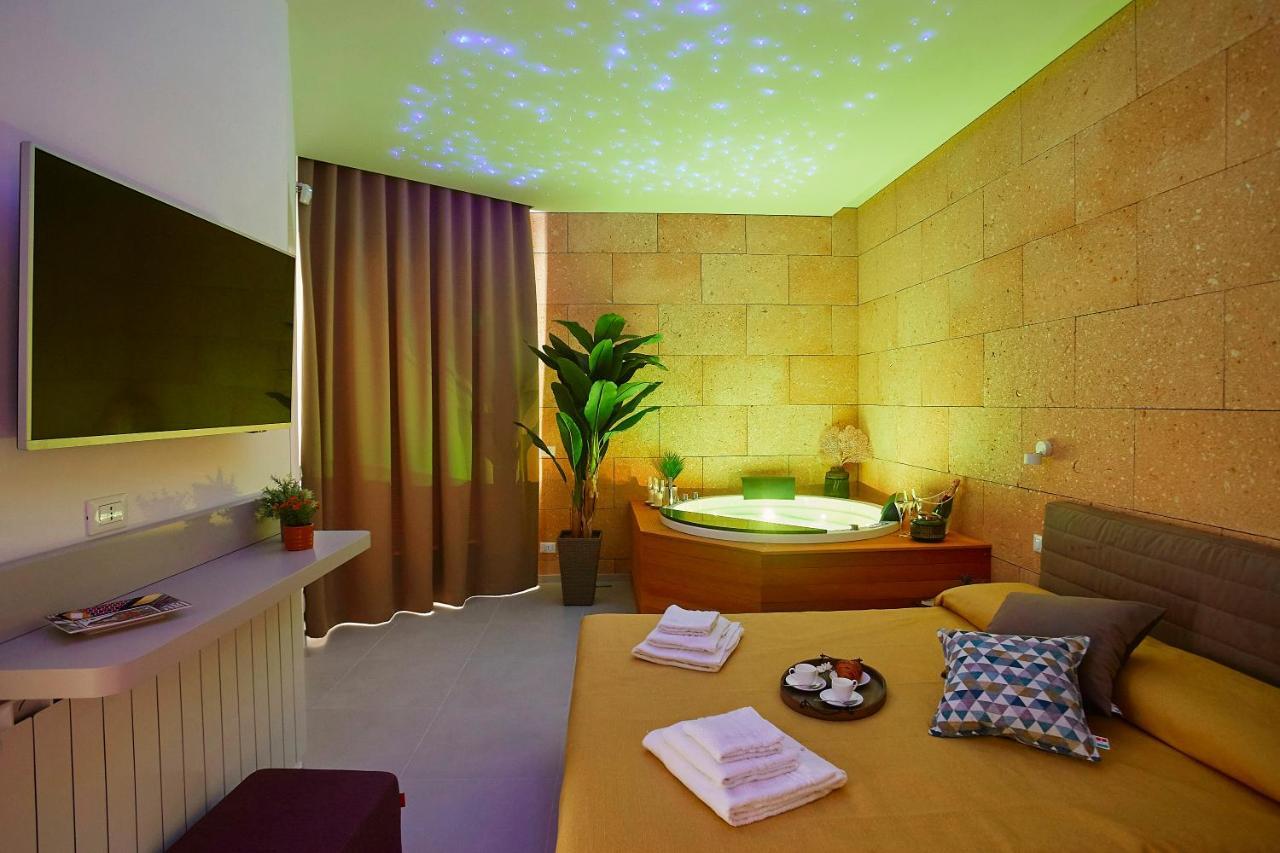 Porta Del Golfo Apartments & Suites Castellammare del Golfo Luaran gambar